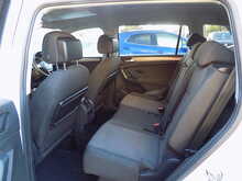 Volkswagen Tiguan Allspace TSI SE Nav