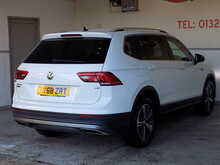 Volkswagen Tiguan Allspace TSI SE Nav
