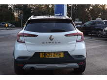 Renault Captur TCe Iconic