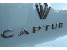 Renault Captur TCe Iconic