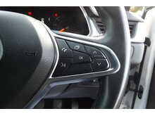 Renault Captur TCe Iconic