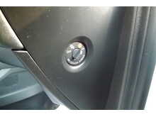 Renault Captur TCe Iconic