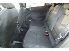 Renault Captur TCe Iconic