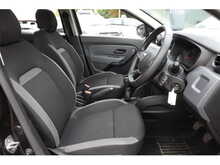 Dacia Duster SCe Essential
