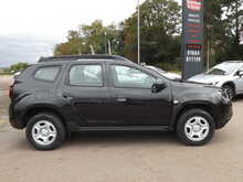 Dacia Duster SCe Essential