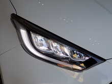 Toyota Yaris VVT-h Dynamic