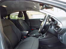 Ford Puma T EcoBoost Titanium