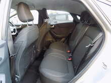 Ford Puma T EcoBoost Titanium