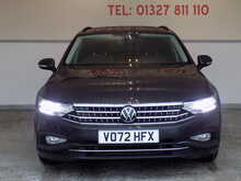 Volkswagen Passat TSI EVO SE Nav