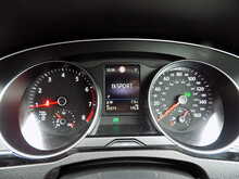 Volkswagen Passat TSI EVO SE Nav