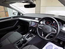 Volkswagen Passat TSI EVO SE Nav