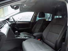 Volkswagen Passat TSI EVO SE Nav