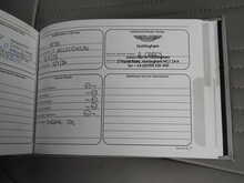 Aston Martin DB11 V12