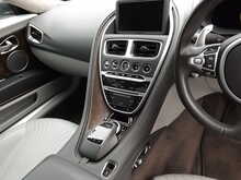 Aston Martin DB11 V12