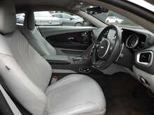 Aston Martin DB11 V12