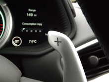 Aston Martin DB11 V12