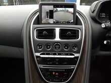 Aston Martin DB11 V12