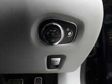 Aston Martin DB11 V12