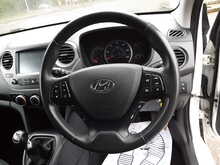 Hyundai i10 Play