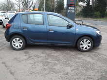 Dacia Sandero SCe Essential