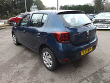 Dacia Sandero SCe Essential