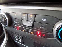 Ford EcoSport T EcoBoost Zetec