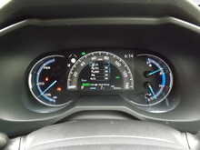 Toyota RAV4 VVT-h Dynamic