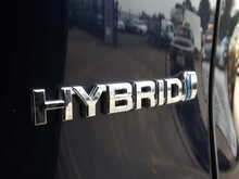 Toyota RAV4 VVT-h Dynamic