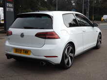 Volkswagen Golf TSI GTI Performance