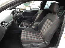 Volkswagen Golf TSI GTI Performance