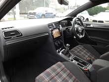 Volkswagen Golf TSI GTI Performance