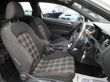 Volkswagen Golf TSI GTI Performance