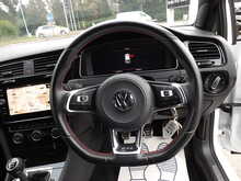 Volkswagen Golf TSI GTI Performance