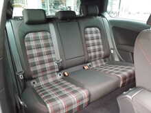 Volkswagen Golf TSI GTI Performance