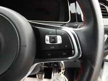 Volkswagen Golf TSI GTI Performance