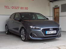 Hyundai i30 FASTBACK