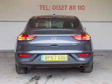 Hyundai i30 FASTBACK