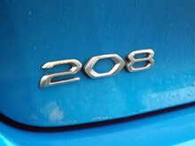 Peugeot 208 PureTech Allure Premium