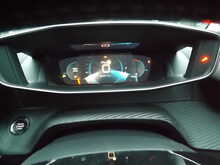 Peugeot 208 PureTech Allure Premium