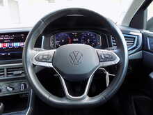 Volkswagen Polo TSI Life