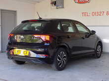 Volkswagen Polo TSI Life