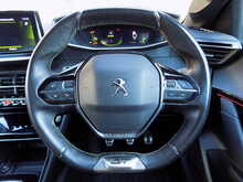 Peugeot 208 PureTech GT