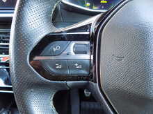 Peugeot 208 PureTech GT