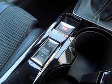 Peugeot 208 PureTech GT