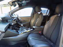 Peugeot 208 PureTech GT