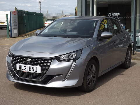 PureTech Active Premium Hatchback 1.2 Manual Petrol