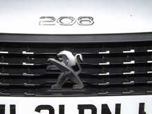 Peugeot 208 PureTech Active Premium