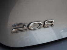Peugeot 208 PureTech Active Premium
