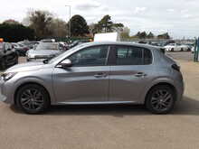 Peugeot 208 PureTech Active Premium