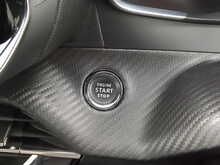 Peugeot 208 PureTech Active Premium